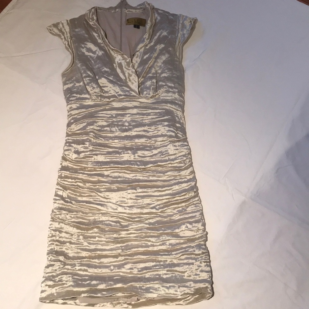 Good Nicole Miller cocktail dress